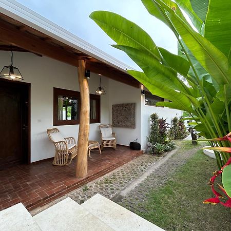Bed and Breakfast La Kreyiol Улувату Екстер'єр фото